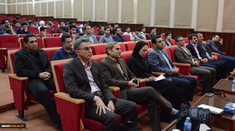 نشست تخصصی کارآفرینی تحت عنوان استارت آپ ویکند و مشاغل استارت آپی 4