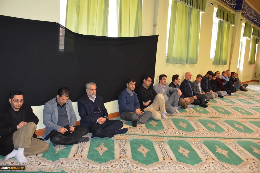مراسم گرامیداشت و عزاداری شهادت سپهبد حاج قاسم سلیمانی با حضور مسئولین، اساتید، کارکنان و دانشجویان دانشکده فنی امام محمد باقر(ع) ساری برگزار شد. 2