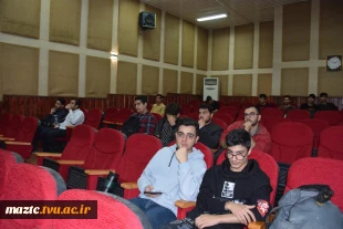 سرپرست دانشگاه فنی و حرفه ای استان مازندران:
افراد کارآمد و ماهر، محال است که بدون کار بمانند
 4