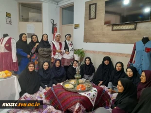 برپایی نمایشگاه یلدایی (چله شو) در آموزشکده فنی و حرفه ای دختران بابل 
 8