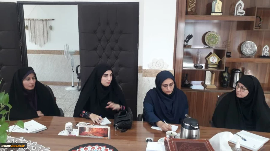 برگزاری جلسه شورای فرهنگی به مناسبت هفته وحدت در آموزشکده فنی و حرفه ای دختران بابل 6