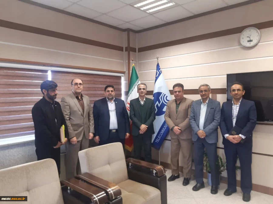 دیدار رئیس دانشگاه فنی و حرفه ای استان مازندران با مسئولین مخابرات استان 2