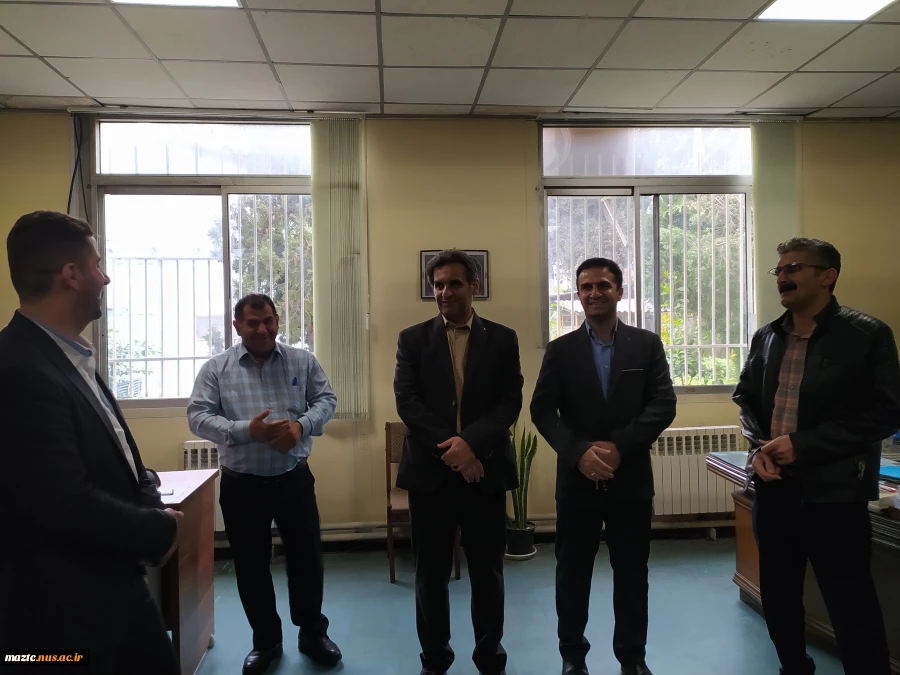 دیدار نوروزی دکتر نعمت اله عسکری رئیس دانشگاه ملی مهارت استان مازندران و هیئت رئیسه، با کارکنان این دانشگاه در اولین روز کاری سال جدید 5