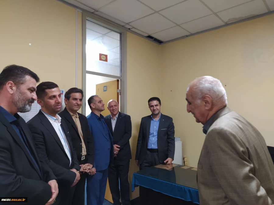 دیدار نوروزی دکتر نعمت اله عسکری رئیس دانشگاه ملی مهارت استان مازندران و هیئت رئیسه، با کارکنان این دانشگاه در اولین روز کاری سال جدید 6