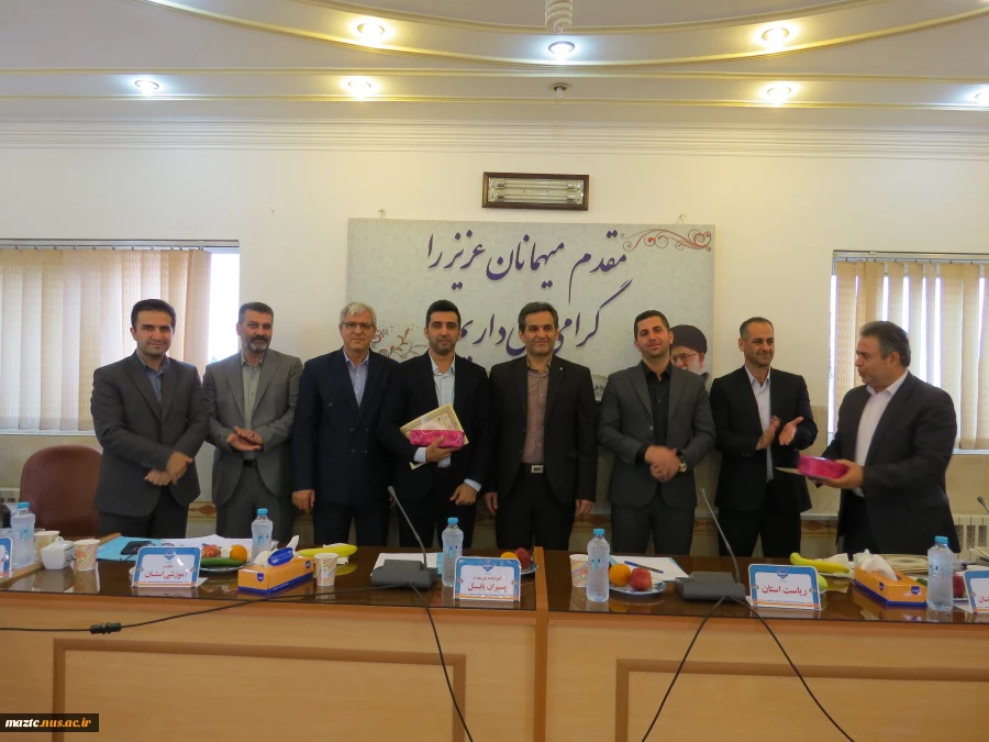 تجلیل از همکاران حوزه روابط عمومی دانشکده های ملی مهارت ۱۲ گانه استان مازندران به میزبانی دانشکده پسران بابل  6