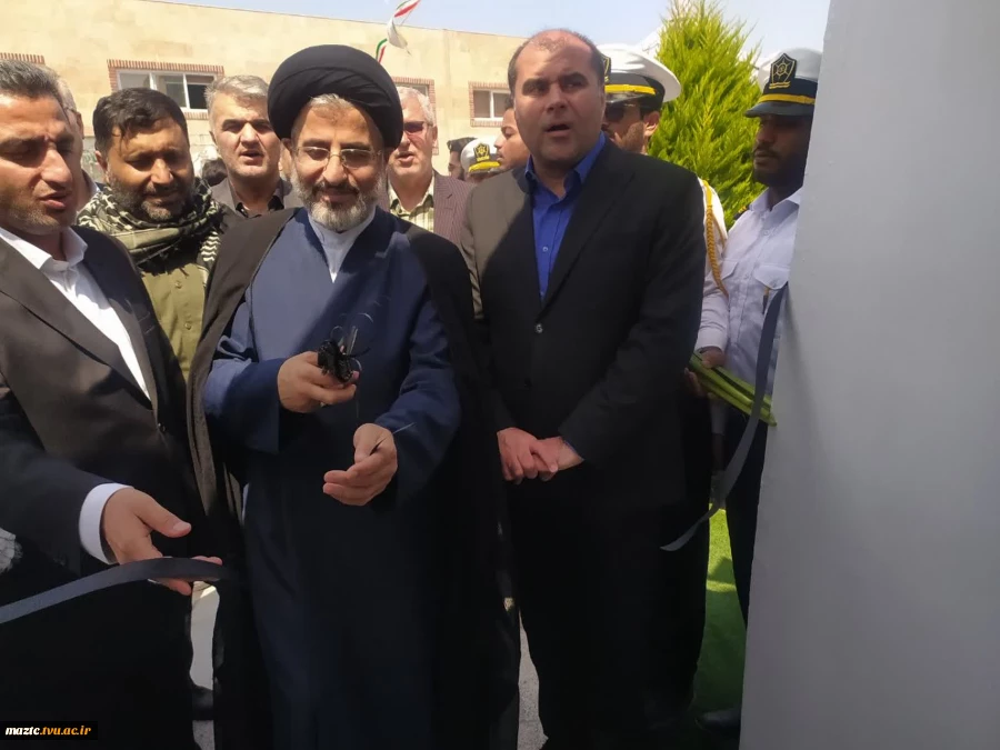 افتتاح المان شهید خوشنام دانشکده ملی مهارت شهرستان محمودآباد و تجدید میثاق با آرمان های شهدا و امام راحل 2