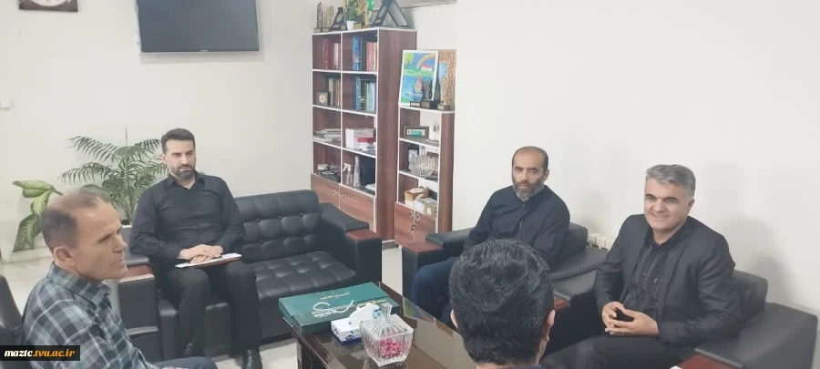 نشست رئیس دانشکده با مدیر آموزش و پرورش شهرستان نور 3