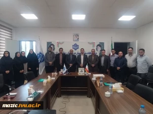 نشست شورای اداری دانشکده ملی مهارت نوشهر و تقدیر از کارکنان این دانشکده با حضور رئیس دانشگاه ملی مهارت مازندران  6