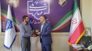 تقدیر رییس دانشکده ملی مهارت محمودآباد از خبرنگار 2