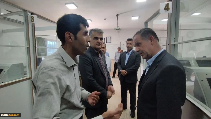 بازدید دکتر عبدالوحید فیاضی نماینده مردم شریف محمودآباد و نور و ریاست مجمع نمایندگان استان مازندران در مجلس شورای اسلامی از دانشکده ملی مهارت محمودآباد 9