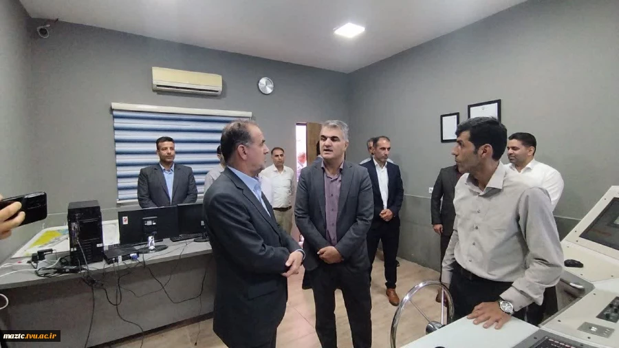 بازدید دکتر عبدالوحید فیاضی نماینده مردم شریف محمودآباد و نور و ریاست مجمع نمایندگان استان مازندران در مجلس شورای اسلامی از دانشکده ملی مهارت محمودآباد 15