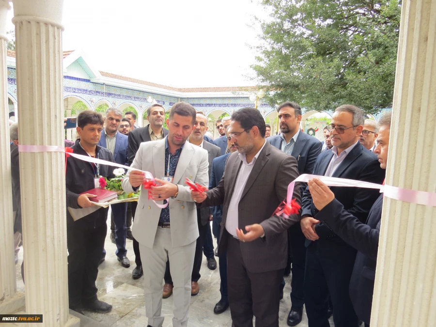 افتتاح نمایشگاه تصویری و عینی انواع مواد مخدر(عکس و پوستر ) 2