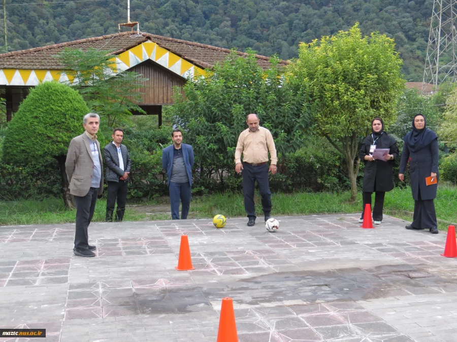 در حاشیه همایش پیشگیری از اعتیاد برگزار شد
برگزاری مسابقات ورزشی معاونین فرهنگی دانشجویی، اساتید و مشاوران در رشته‌های دارت و پنالتی دروازه کوچک 2