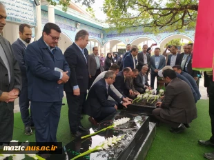 آیین غبار روبی گلزار شهدا‌ به مناسبت فرارسیدن  سالروز هفته دفاع مقدس برگزار شد 4