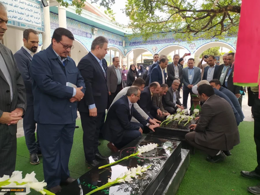 آیین غبار روبی گلزار شهدا‌ به مناسبت فرارسیدن  سالروز هفته دفاع مقدس برگزار شد 4