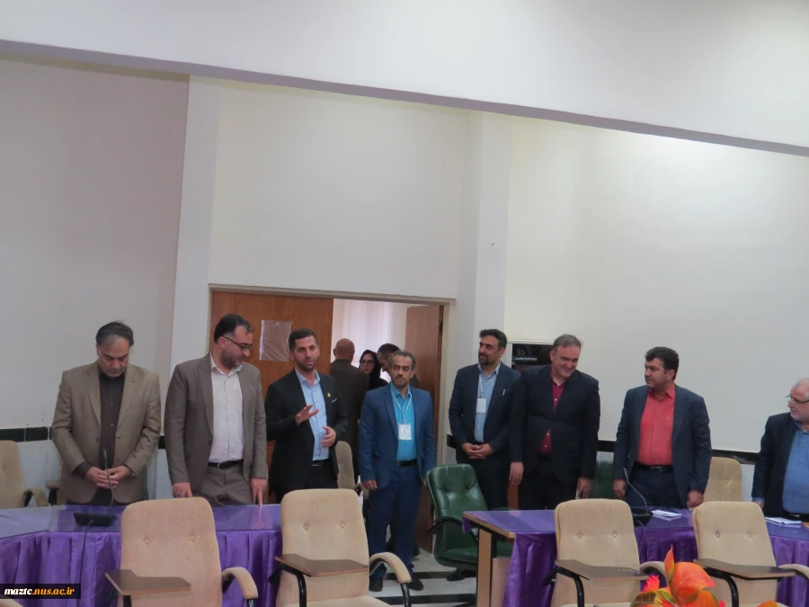 بازدید دکتر نعمت‌اله عسکری، رئیس دانشگاه ملی مهارت مازندران، از کارگاه‌های تخصصی در دومین روز همایش پیشگیری از اعتیاد و مصرف مواد مخدر 5