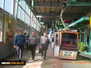در حاشیه ایام برگزاری همایش پیشگیری از اعتیاد صورت گرفت
اعزام شرکت‌کنندگان همایش پیشگیری از اعتیاد به تله‌کابین رامسر
 2