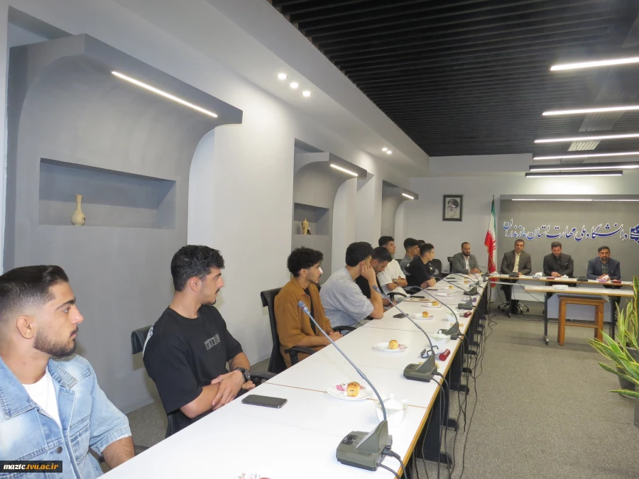 مراسم تجلیل از دانشجویان پسر برتر المپیاد ورزشی دانشگاه ملی مهارت برگزار شد 4