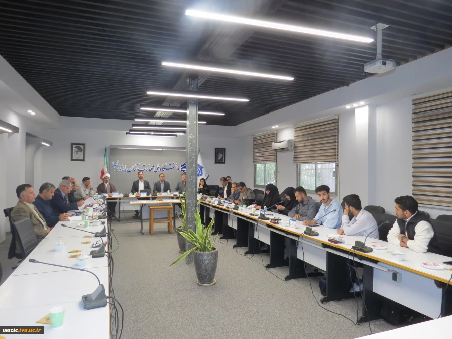 هم‌صدایی علم و مهارت در مازندران  
نشست دبیران انجمن‌های علمی دانشجویی با روسای دانشکده‌های ملی مهارت برگزار شد 2