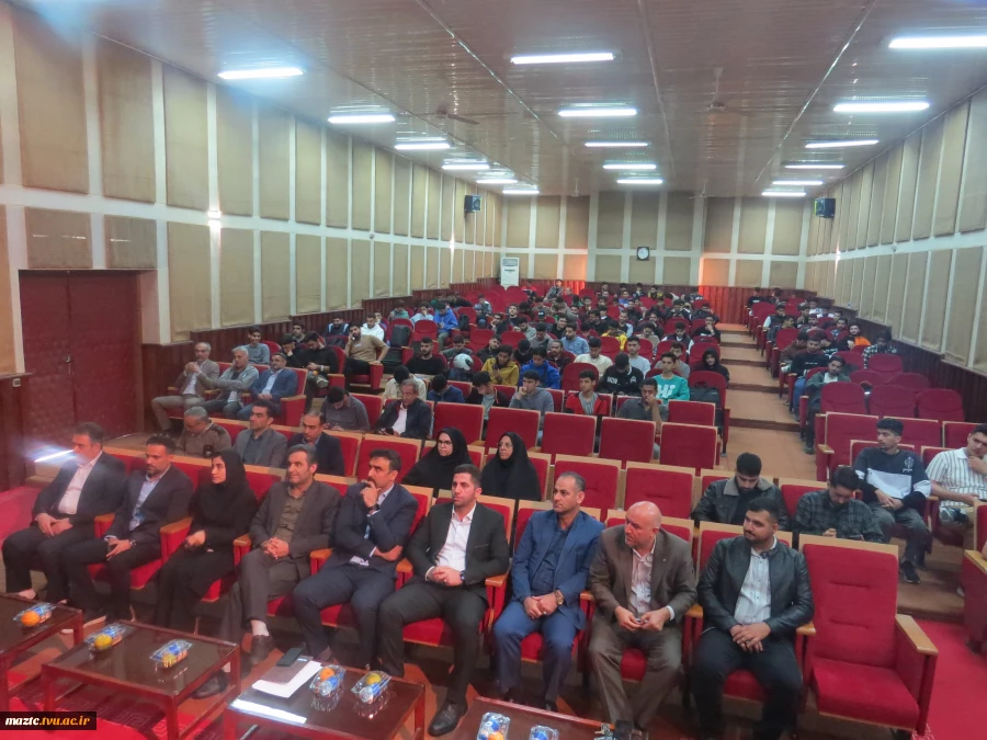 آیین استقبال باشکوه از دانشجویان نوورود در دانشکده ملی مهارت امام محمد باقر (ع) ساری 2