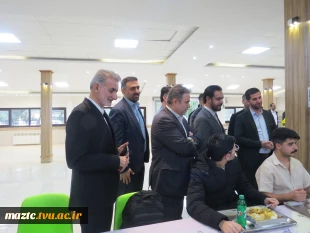 درحاشیه برگزاری مراسم گرامیداشت روز دانشجو صورت گرفت 
حضور معاون استاندار مازندران در "سلف سرویس" دانشگاه  2