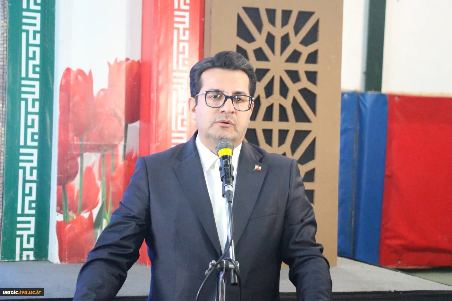 مراسم روز دانشجو شهرستان محمودآباد با حضور معاون تشریفات نهاد ریاست جمهوری به میزبانی دانشکده ملی مهارت محمودآباد برگزار شد 9