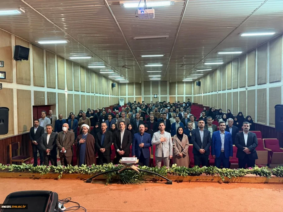 آئین گرامیداشت هفته پژوهش و تجلیل از برگزیدگان علمی در دانشگاه ملی مهارت مازندران با حضور معاونت پژوهش و فناوری دانشگاه ملی مهارت  2