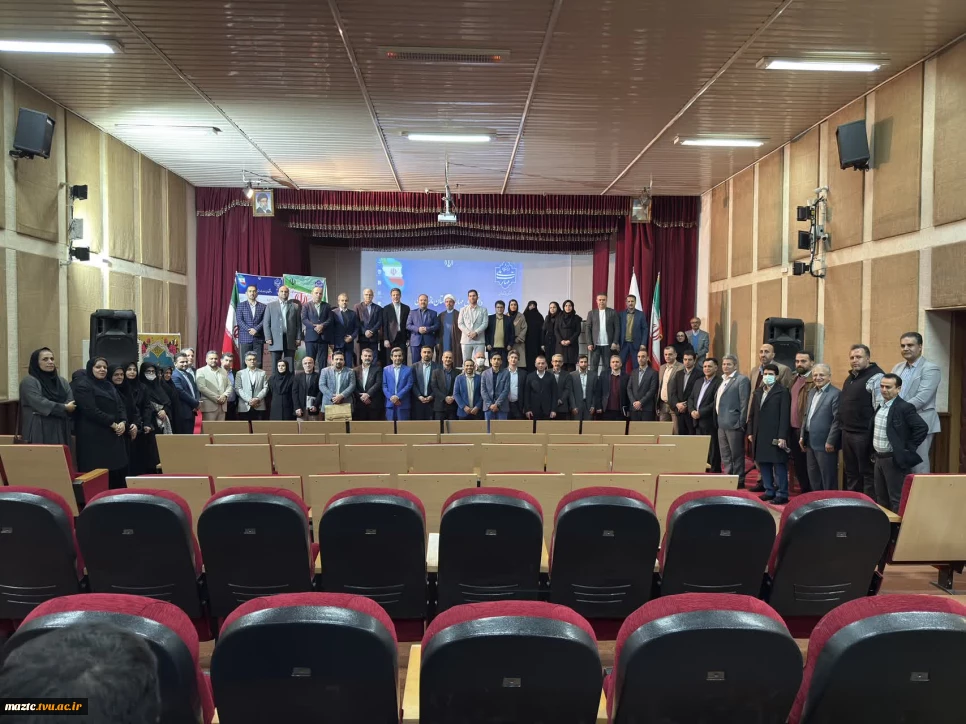 آئین گرامیداشت هفته پژوهش و تجلیل از برگزیدگان علمی در دانشگاه ملی مهارت مازندران با حضور معاونت پژوهش و فناوری دانشگاه ملی مهارت