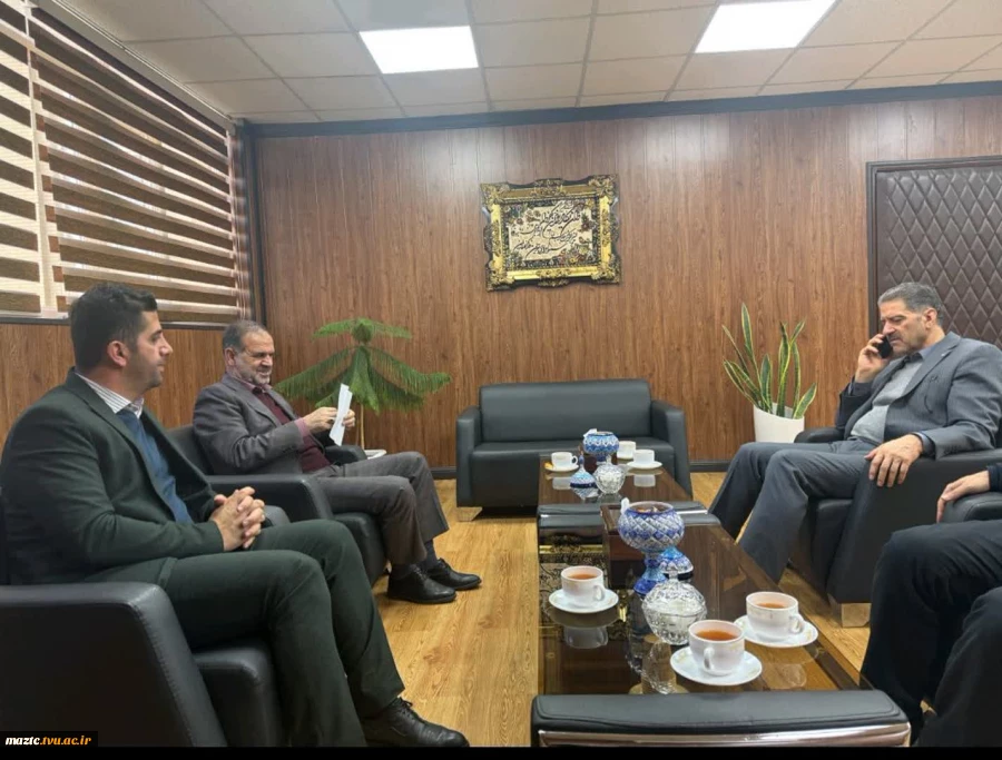 دیدار دکتر نعمت اله عسکری رئیس دانشگاه ملی مهارت این استان، به همراه دکتر فیاضی، نماینده محترم مردم شریف شهرستان نور و محمودآباد در مجلس شورای اسلامی با رئیس دانشگاه ملی مهارت 3