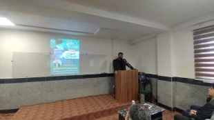 همایش جهاد تبیین با حضور معاون سیاسی امنیتی فرمانداری محمودآباد در دانشکده ملی مهارت محمودآباد برگزار شد 3