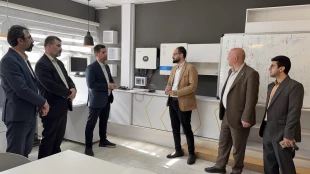 گامی بزرگ در مسیر دانشگاه سبز: 
فاز اول نیروگاه خورشیدی ۲۵ کیلوواتی در دانشگاه ملی مهارت واحد استانی مازندران افتتاح شد.
 2