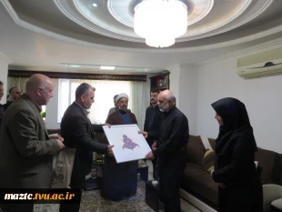 دیدار صمیمانه سرپرست دانشگاه ملی مهارت مازندران با خانواده شهیدان امیرحسین مهدوی و احسان تقوی 10