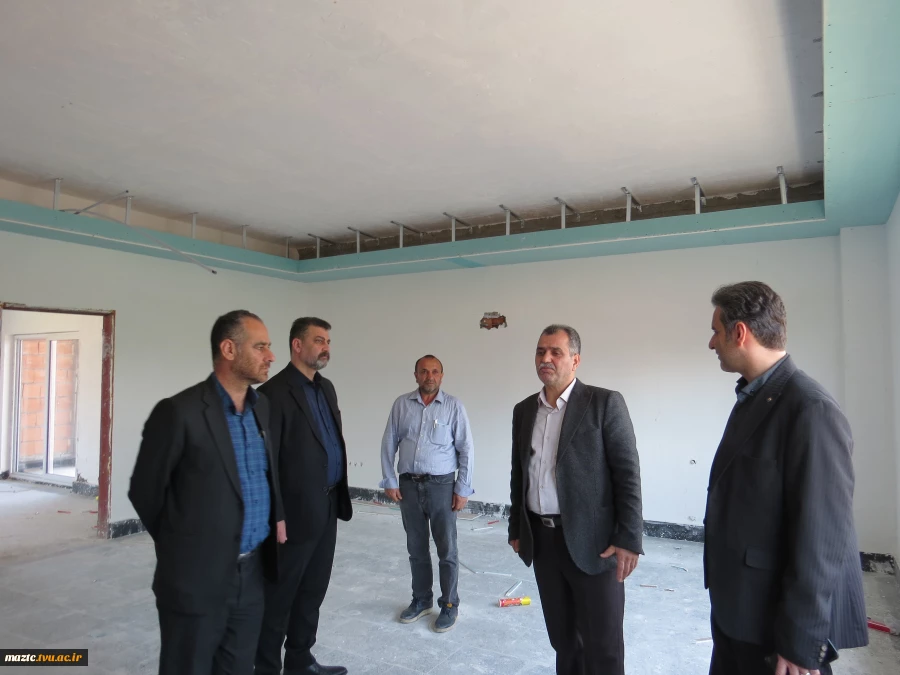 بازدید سرپرست دانشگاه ملی مهارت مازندران از پروژه در حال تکمیل ساختمان اداری دانشگاه 3