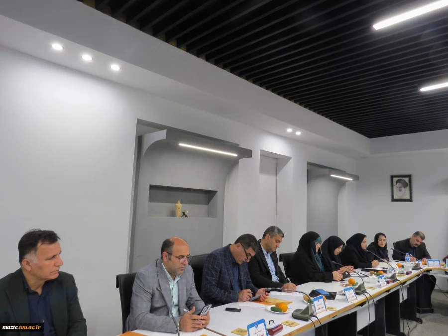 نشست روسای ۱۲ دانشکده ملی مهارت مازندران در ساری
تأکید سرپرست دانشگاه بر احیای کارگاه‌ها و تمرکز بر آموزش عملی 2