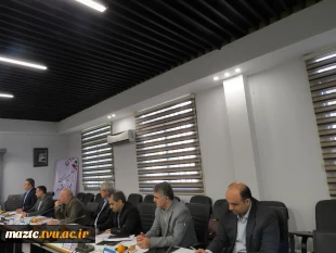نشست روسای ۱۲ دانشکده ملی مهارت مازندران در ساری
تأکید سرپرست دانشگاه بر احیای کارگاه‌ها و تمرکز بر آموزش عملی 2