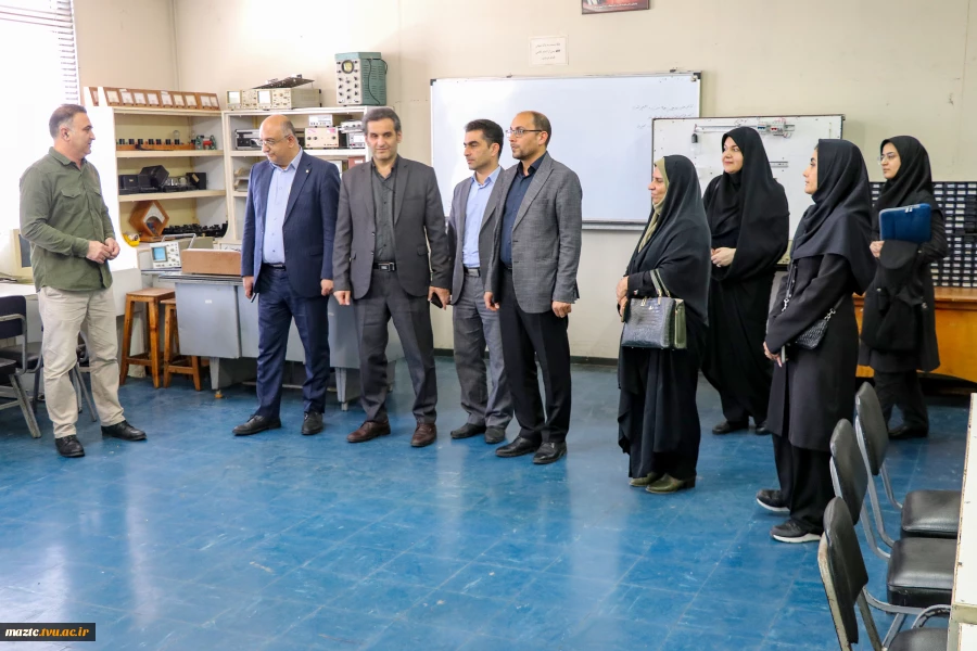 بازدید معاون مدیرکل آموزش و پرورش مازندران از امکانات کارگاهی دانشکده امام محمدباقر (ع) 5