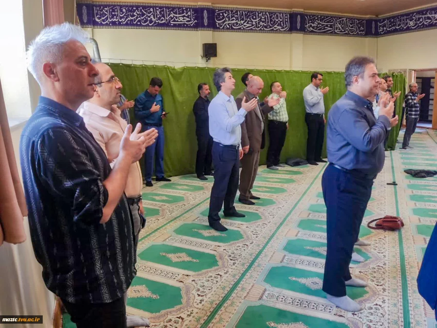 برگزاری مراسم زیارت عاشورا و عزاداری حضرت سیدالشهدا (ع) 4