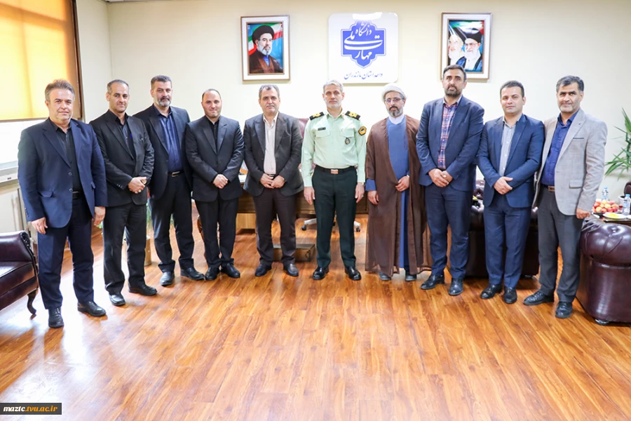 بازدید فرمانده نیروی  انتظامی مازندران از دانشگاه ملی مهارت استان مازندران 21