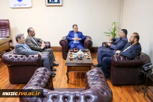 دیدار فرمانده بسیج ادارات و کارمندان با سرپرست دانشگاه ملی و مهارت مازندران 3