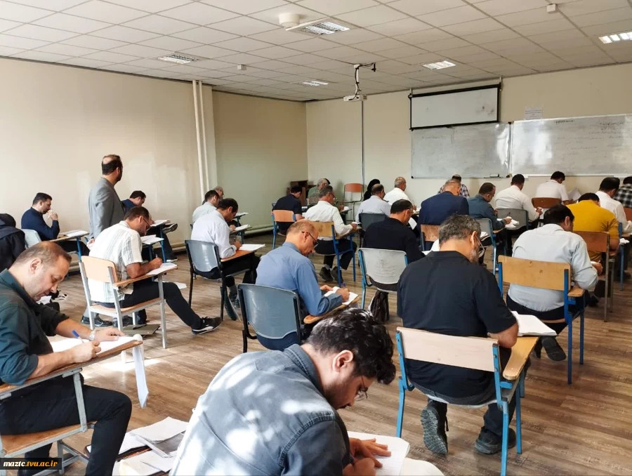 برگزاری آزمون کانون کارشناسان رسمی دادگستری در مراکز ساری و نوشهر دانشگاه ملی مهارت مازندران 9
