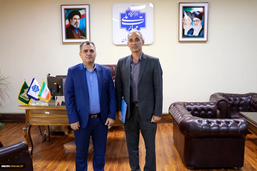 دیدار مسئول بازریابی اداره پست مازندران با سرپرست دانشگاه ملی مهارت استان 6